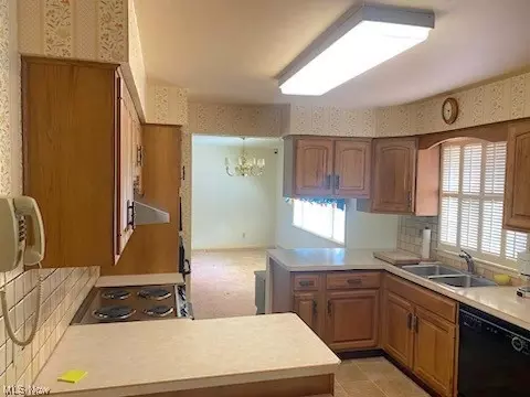3962 Devon Dr, Warren, OH 44484 photo 10