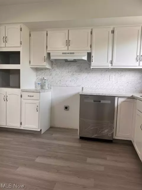 635 Matawan, Campbell, OH 44405 photo 3