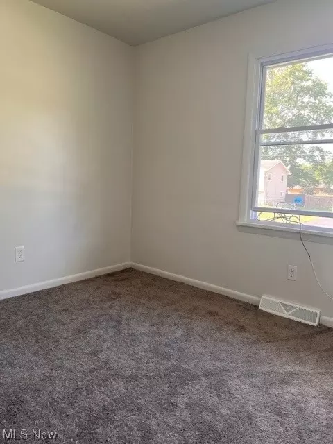 635 Matawan, Campbell, OH 44405 photo 8