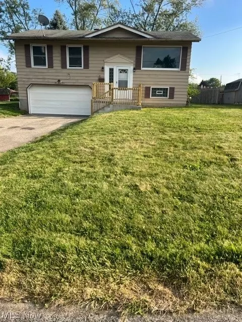 635 Matawan, Campbell, OH 44405 photo 1