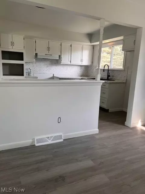 635 Matawan, Campbell, OH 44405 photo 4