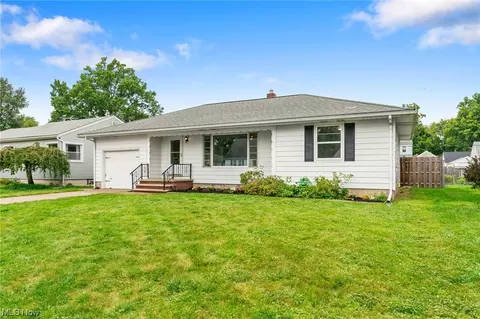 41836 Edison Ct, Elyria, OH 44035 photo 3