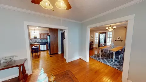 49 Haddale Ave, Wheeling, WV 26003 photo 12