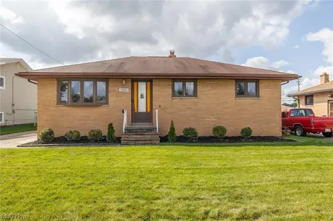 11551 Bobko Blvd, Parma, OH 44130