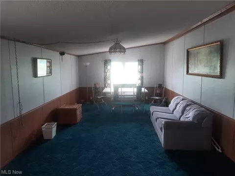 3973 Mill Rd, Dorset, OH 44032 photo 4