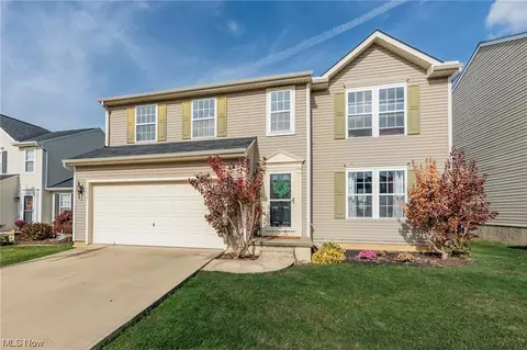 38034 Springwood Ct, North Ridgeville, OH 44039