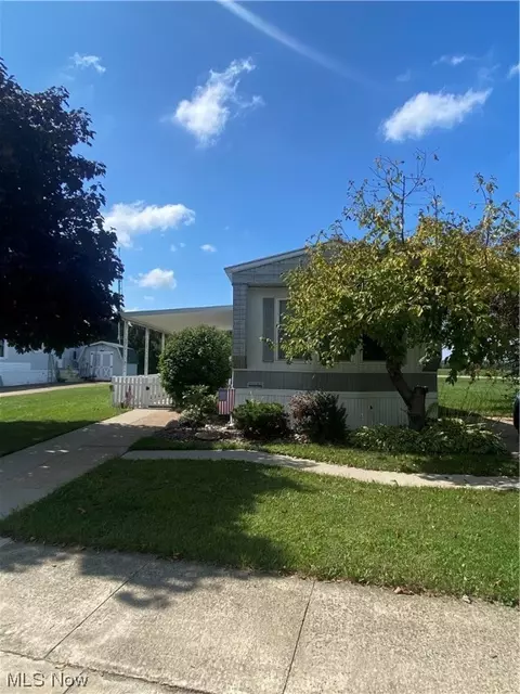 115 W Bass Cir, Lakeside Marblehead, OH 43440