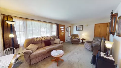 2224 W 7th St, Ashtabula, OH 44004 photo 4