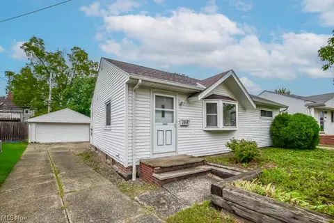 29947 Regent Rd, Wickliffe, OH 44092 photo 16
