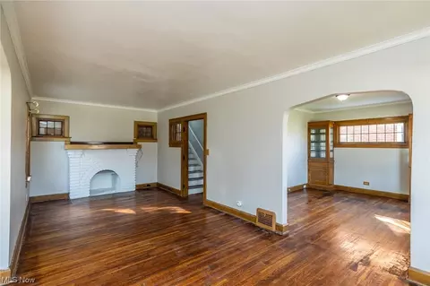 2209 Brookview Blvd, Parma, OH 44134 photo 5