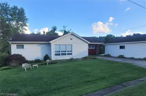 295 Adams Ln, Rayland, OH 43943