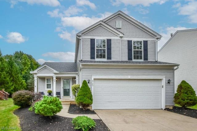 8789 Fenton Ct, Northfield, OH 44067