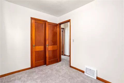 2503 E 35th St, Lorain, OH 44055 photo 26