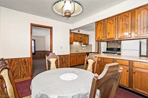 2503 E 35th St, Lorain, OH 44055 photo 17