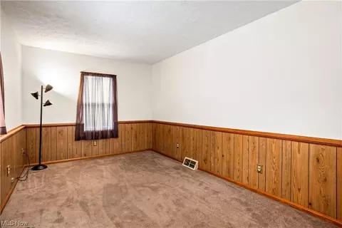 2503 E 35th St, Lorain, OH 44055 photo 19