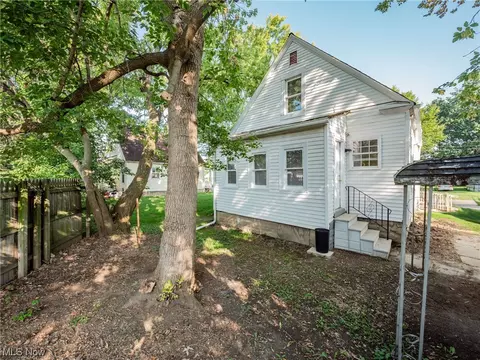 116 Taft Ave, Elyria, OH 44035 photo 24