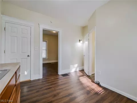 116 Taft Ave, Elyria, OH 44035 photo 13