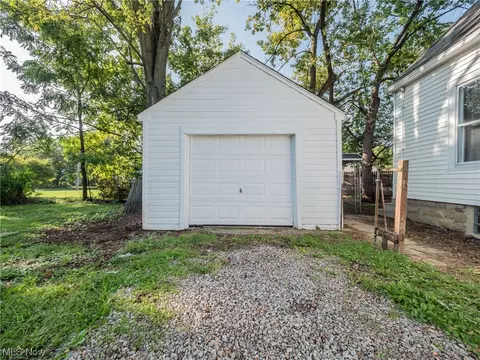 116 Taft Ave, Elyria, OH 44035 photo 21