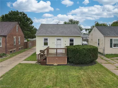 4537 W 146th St, Cleveland, OH 44135