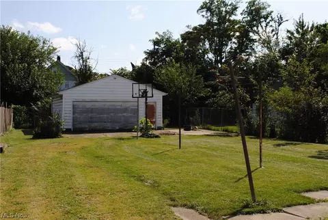 1768 E 31st St, Lorain, OH 44055 photo 20