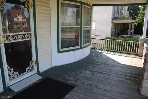 1768 E 31st St, Lorain, OH 44055 photo 3