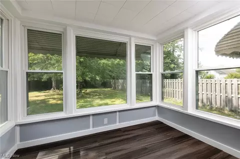 424 Babbitt Rd, Euclid, OH 44123 photo 10