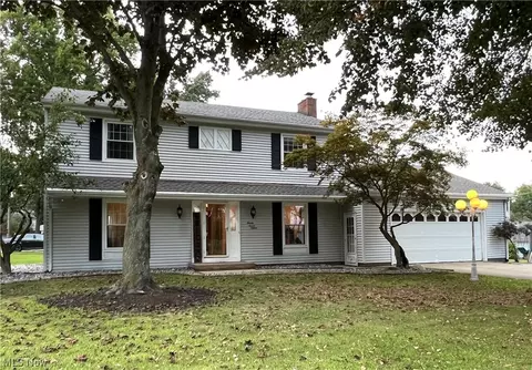 2715 Lee Rd E, North Kingsville, OH 44068
