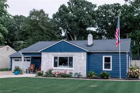 314 Buckeye Rd, Huron, OH 44839 photo 2