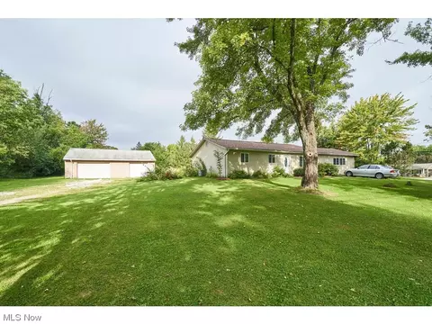 4246 Kiowa Rd, Richfield, OH 44286