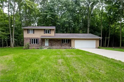 11523 Eby Rd, Sterling, OH 44276