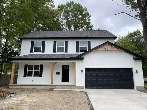 7374 Crossfield Ave, Mentor, OH 44060