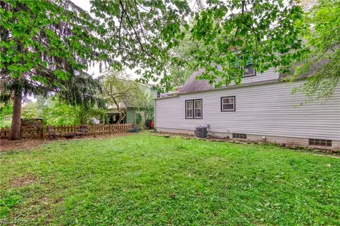 332 E Crain Ave, Kent, OH 44240 photo 7