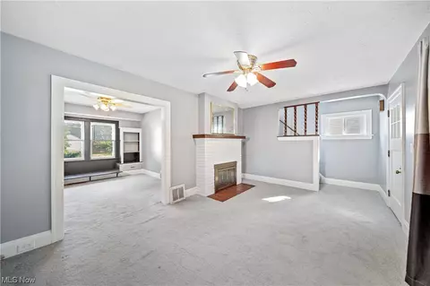 21701 Ivan Ave, Euclid, OH 44123 photo 11