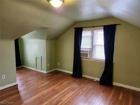 5814 Morningside Dr, Parma, OH 44129 photo 17