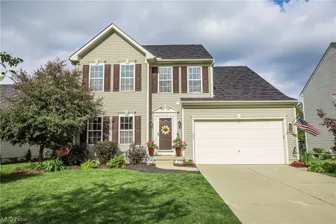453 Walker Ln, Painesville, OH 44077