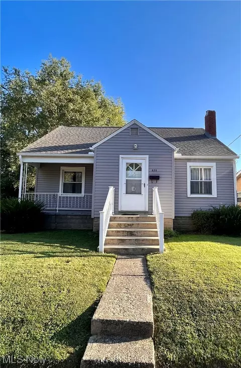 828 Echo Ave, Zanesville, OH 43701