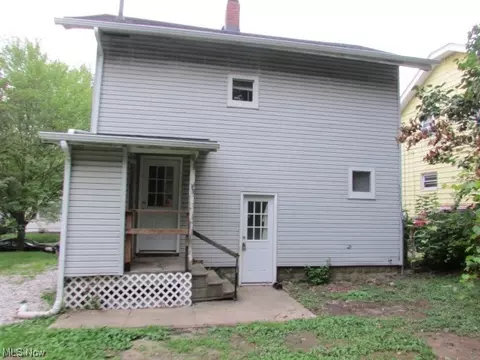 1099 Murray Ave, Akron, OH 44310 photo 3