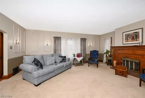 233 Poplar Ave NW, Canton, OH 44708 photo 6