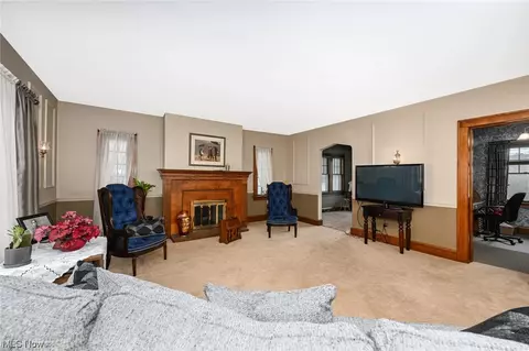 233 Poplar Ave NW, Canton, OH 44708 photo 5