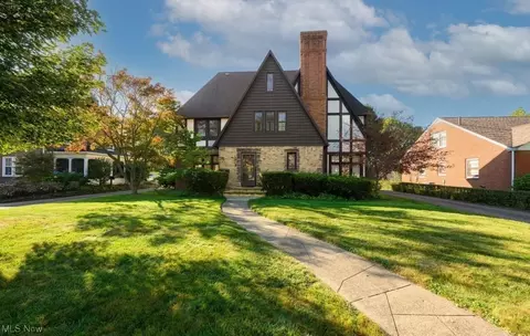 326 23rd St NW, Canton, OH 44709