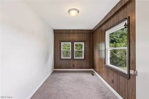 570 Johnson Rd, Wadsworth, OH 44281 photo 4