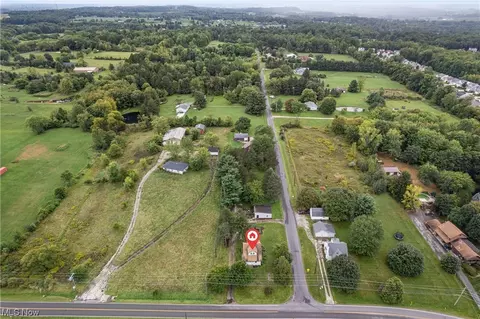 570 Johnson Rd, Wadsworth, OH 44281 photo 2