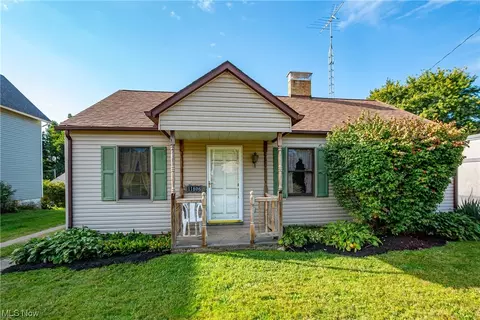 11806 Lincoln Way NW, Massillon, OH 44647