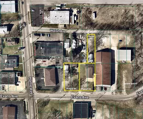 800 Walsh Ave, Akron, OH 44310 photo 3