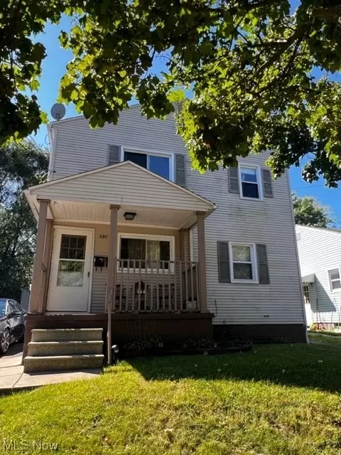 580 Villa Ave, Akron, OH 44310 photo 2