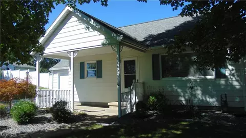 109 Myers St, Creston, OH 44217 photo 8