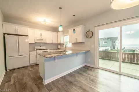 148 Larimar Dr, Willowick, OH 44095 photo 7