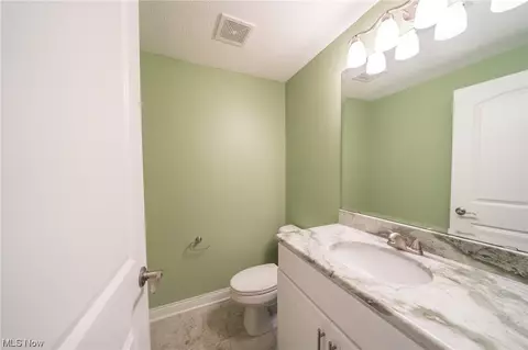 148 Larimar Dr, Willowick, OH 44095 photo 12