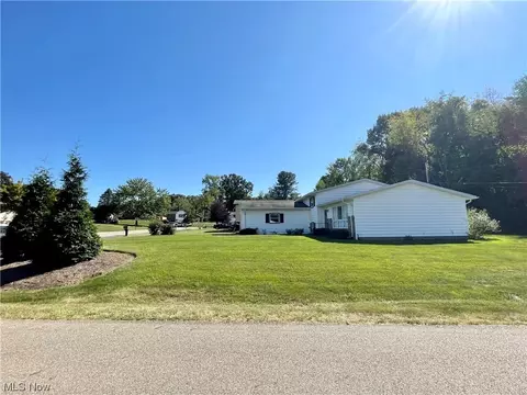 421 Netherwood Ave NW, Canton, OH 44708 photo 5