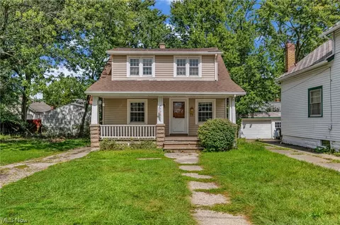 5502 Flowerdale Ave, Cleveland, OH 44144
